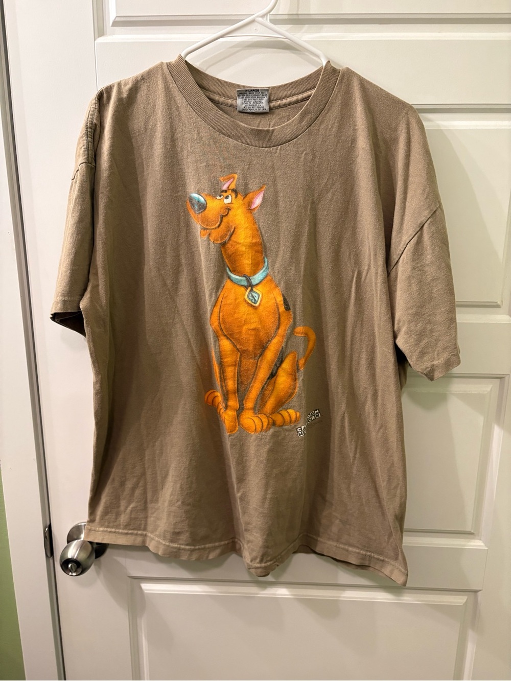 Vintage Scooby-Doo Graphic Tee